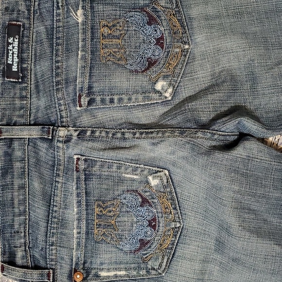 Rock & Republic  flair jeans - Picture 5 of 5